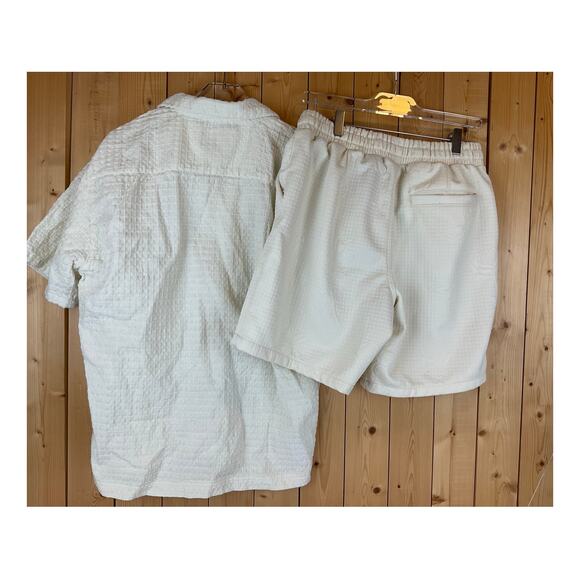 Saints Studio Men's Cream Short Set- Waffle/Rose detail, Medium - Picture 2 of 9